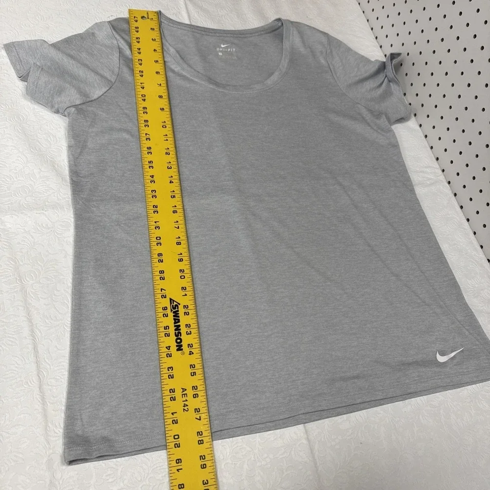 Nike Dri-Fit Short Sleeve Scoop Neck Training T-Shirt Gray XL